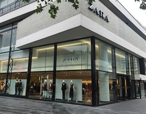 zara lijnbaan openingstijden